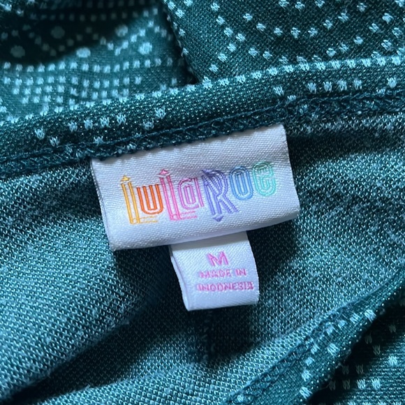 Short sleeve green textile medium dress by LulaRoe - Picture 3 of 3